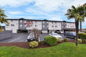Гостиница Clackamas Inn and Suites  Клакамас